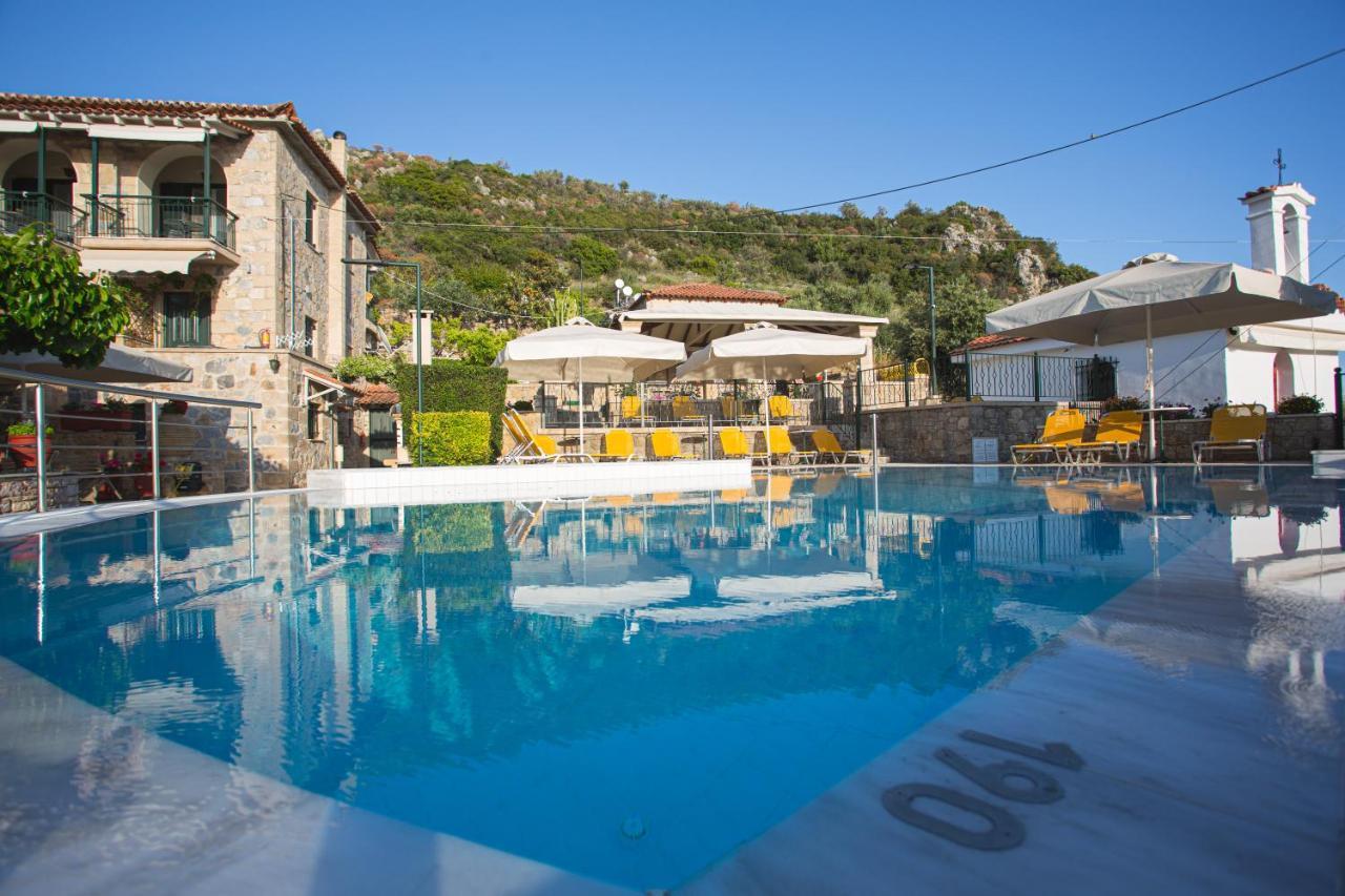 Aparthotel Palataki à Kardamyli Extérieur photo