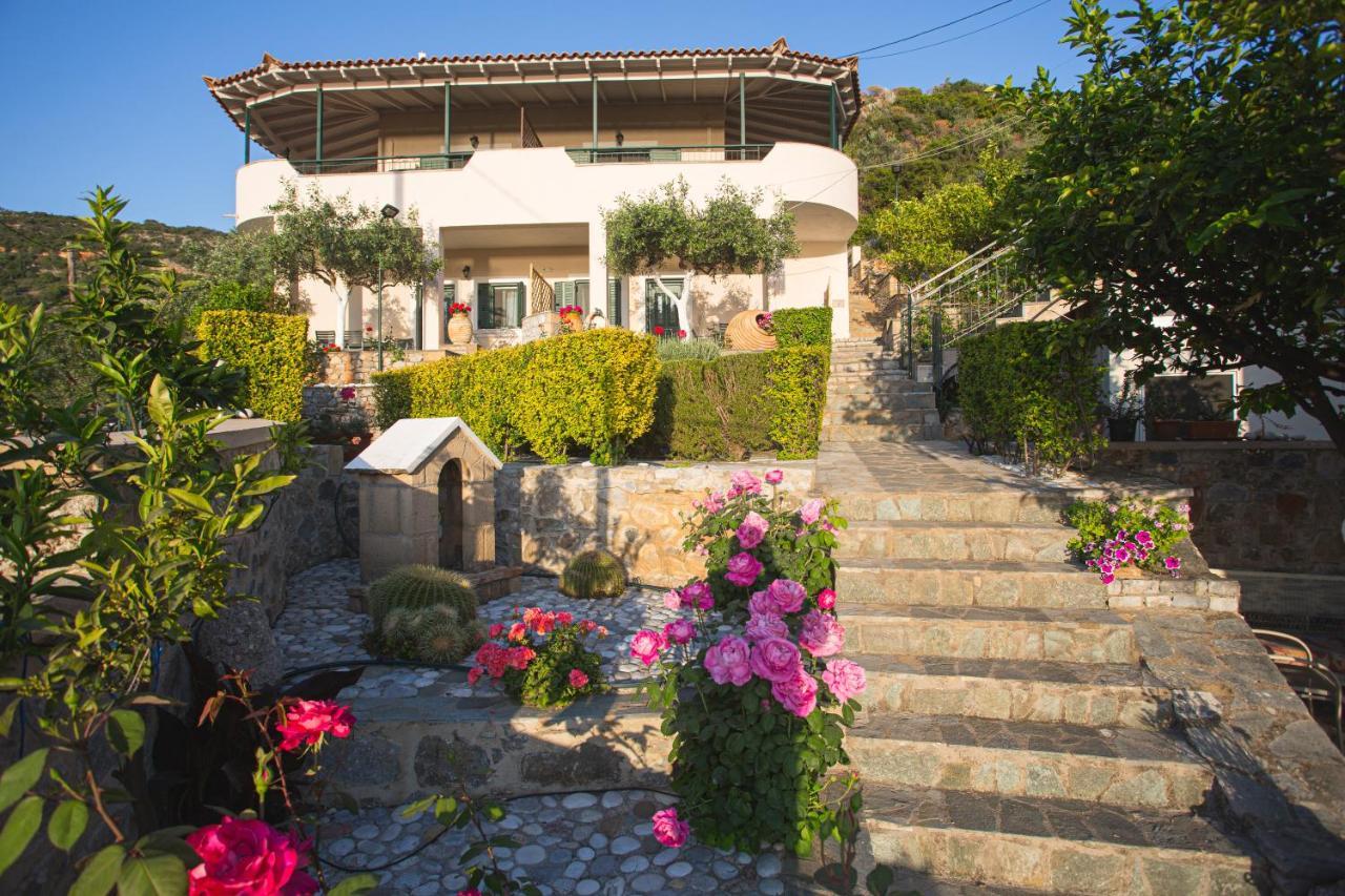 Aparthotel Palataki à Kardamyli Extérieur photo