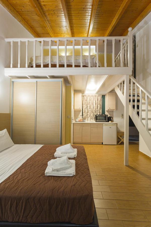 Aparthotel Palataki à Kardamyli Chambre photo