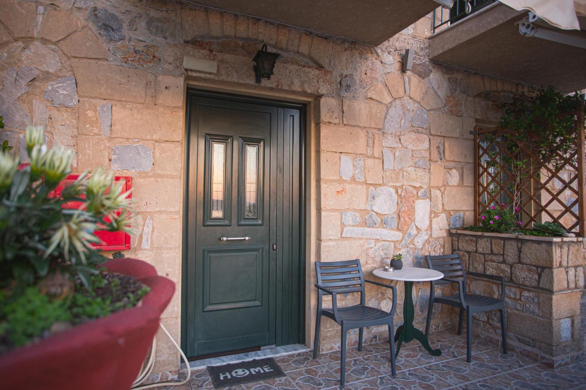 Aparthotel Palataki à Kardamyli Extérieur photo