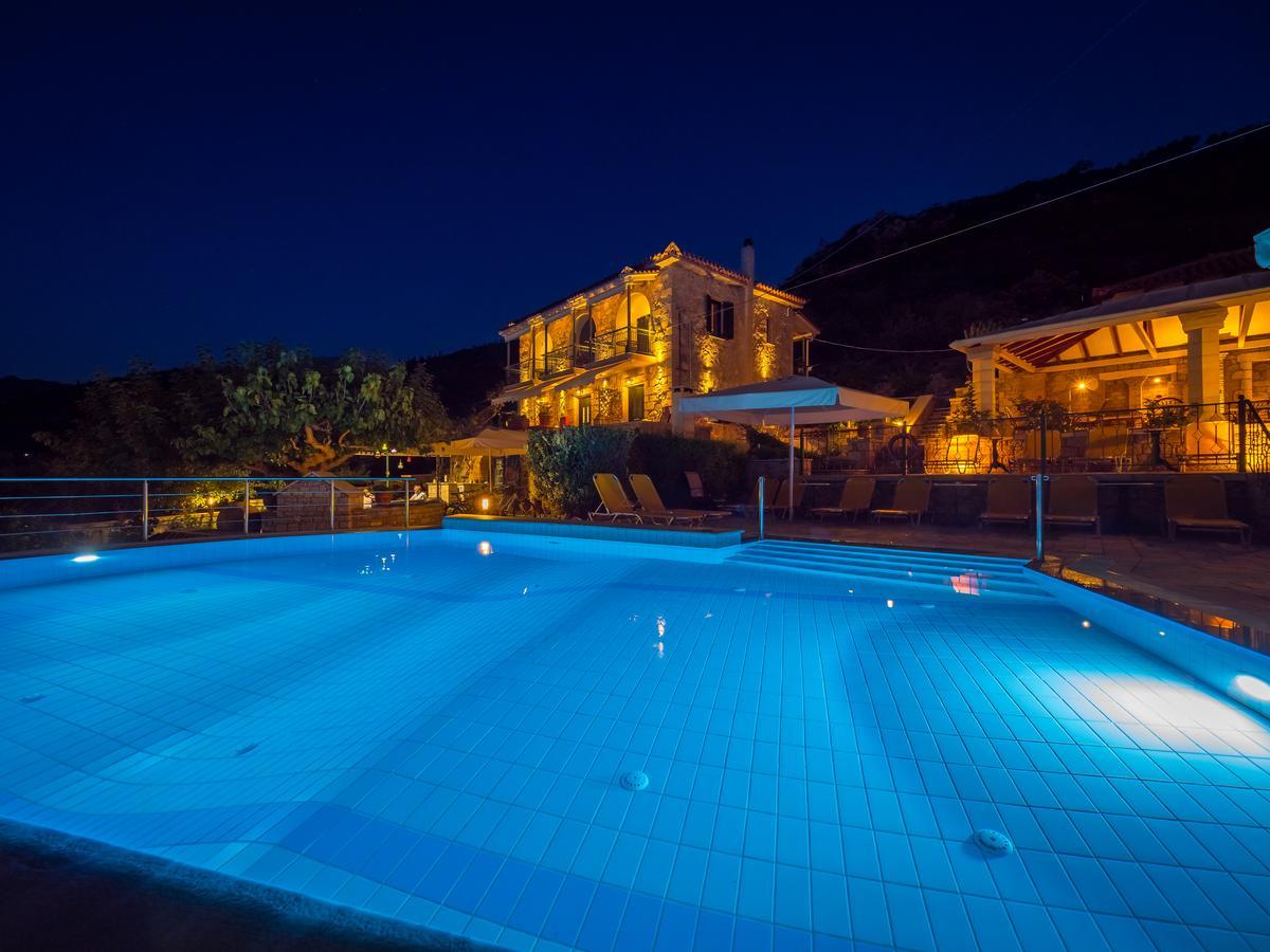 Aparthotel Palataki à Kardamyli Extérieur photo